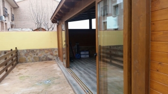 Cerramiento de terraza en carpintería de PVC