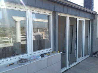 Puertas y ventanas de aluminio y PVC